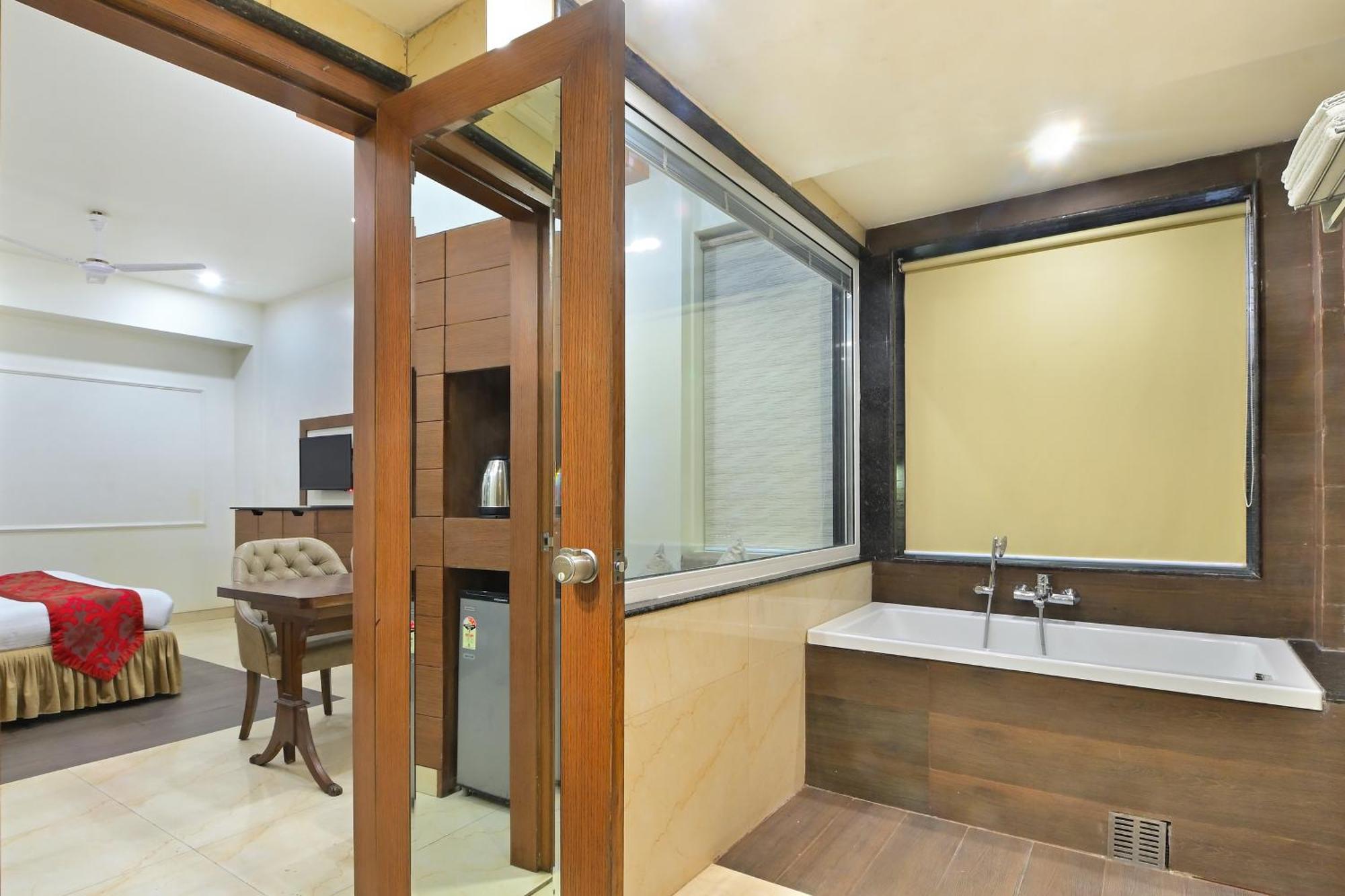 Hotel Hari Piorko - New Delhi Railway Station Zewnętrze zdjęcie
