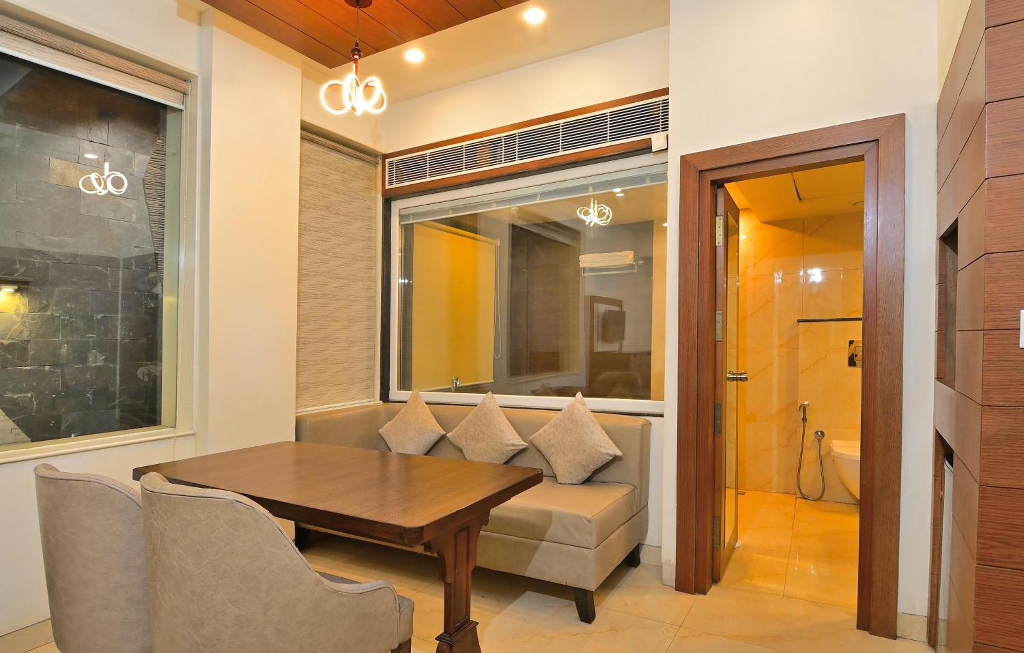 Hotel Hari Piorko - New Delhi Railway Station Zewnętrze zdjęcie