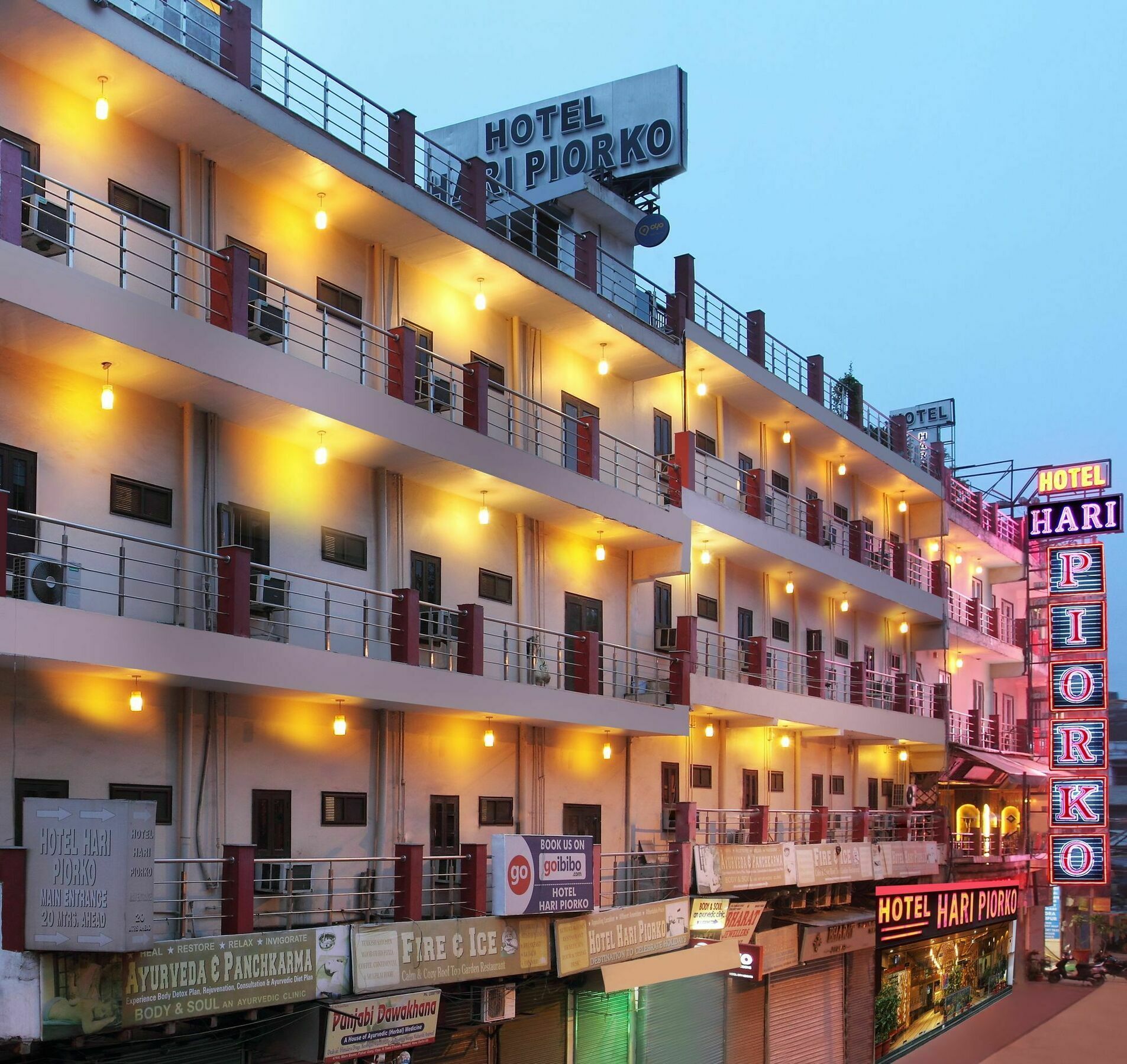 Hotel Hari Piorko - New Delhi Railway Station Zewnętrze zdjęcie
